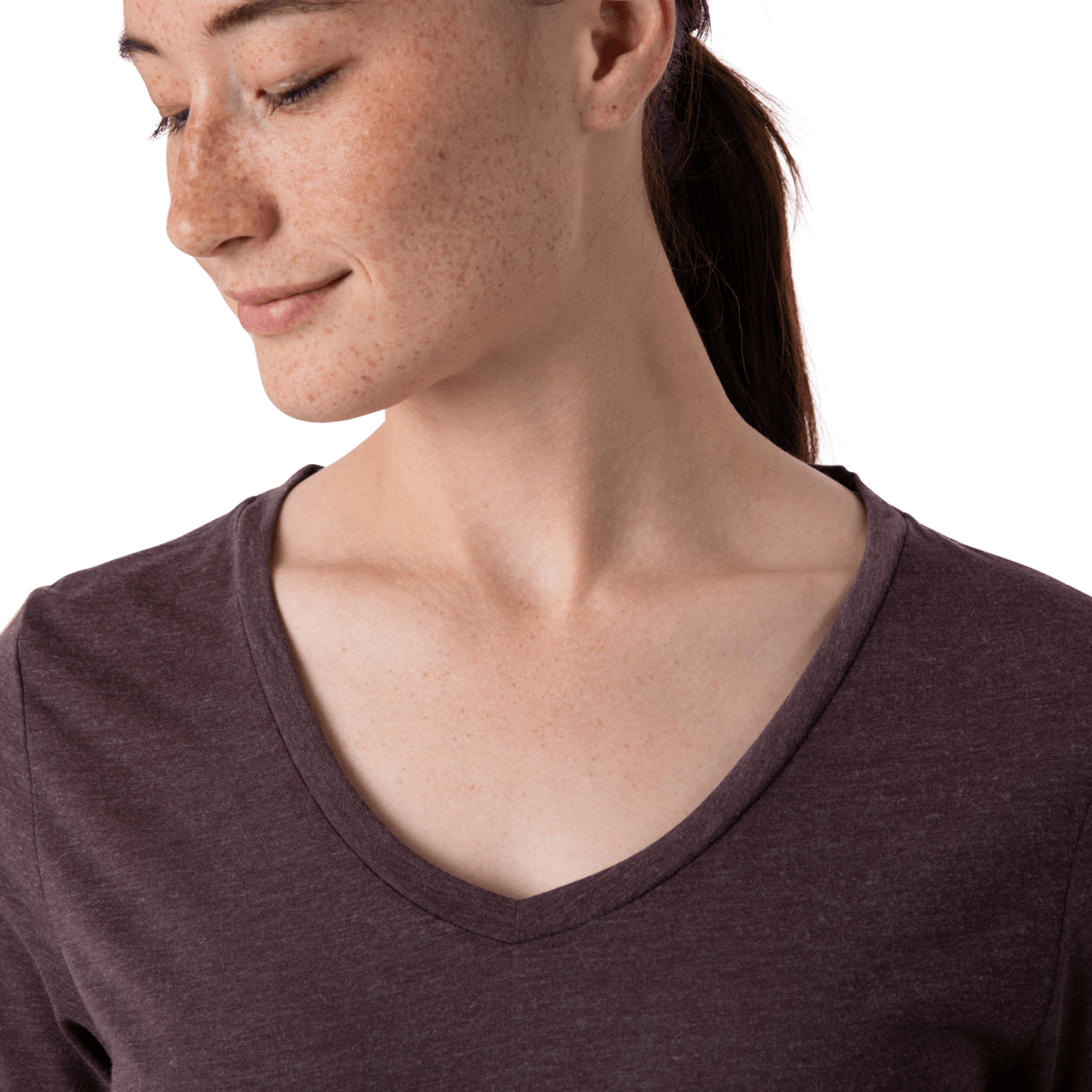 products/1200x1200png-f21_w_paseo_travel_tee_black_iris_detail4_38afea4e-c110-40fa-91e4-1d6e259d6aba.png