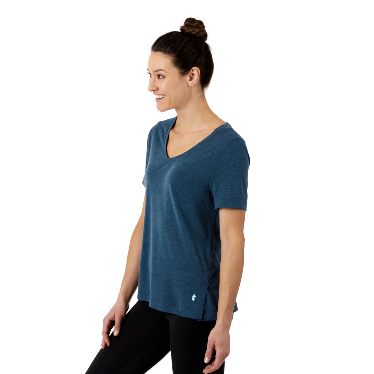 products/1200x1200png-s21_w_paseo_travel_tee_indigo_04_b14a9209-2123-46a6-b428-4b05078010ec.png